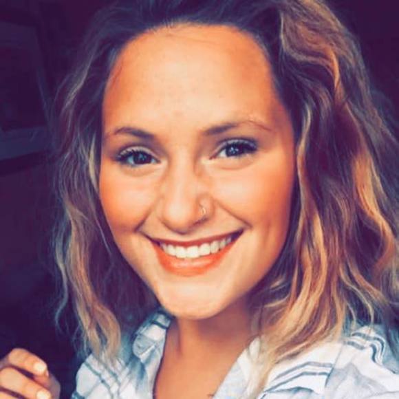 Meet your Posher, Taylor - Picture 1 of 1